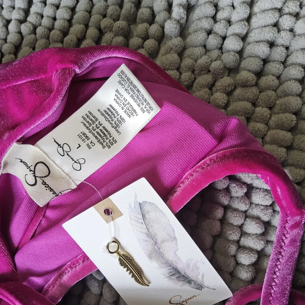 New Jessica Simpson Velvet Pink Swim Bra Size Large